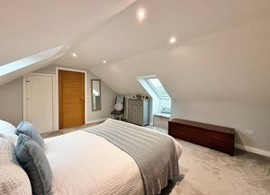 Photo 30- click for photo gallery